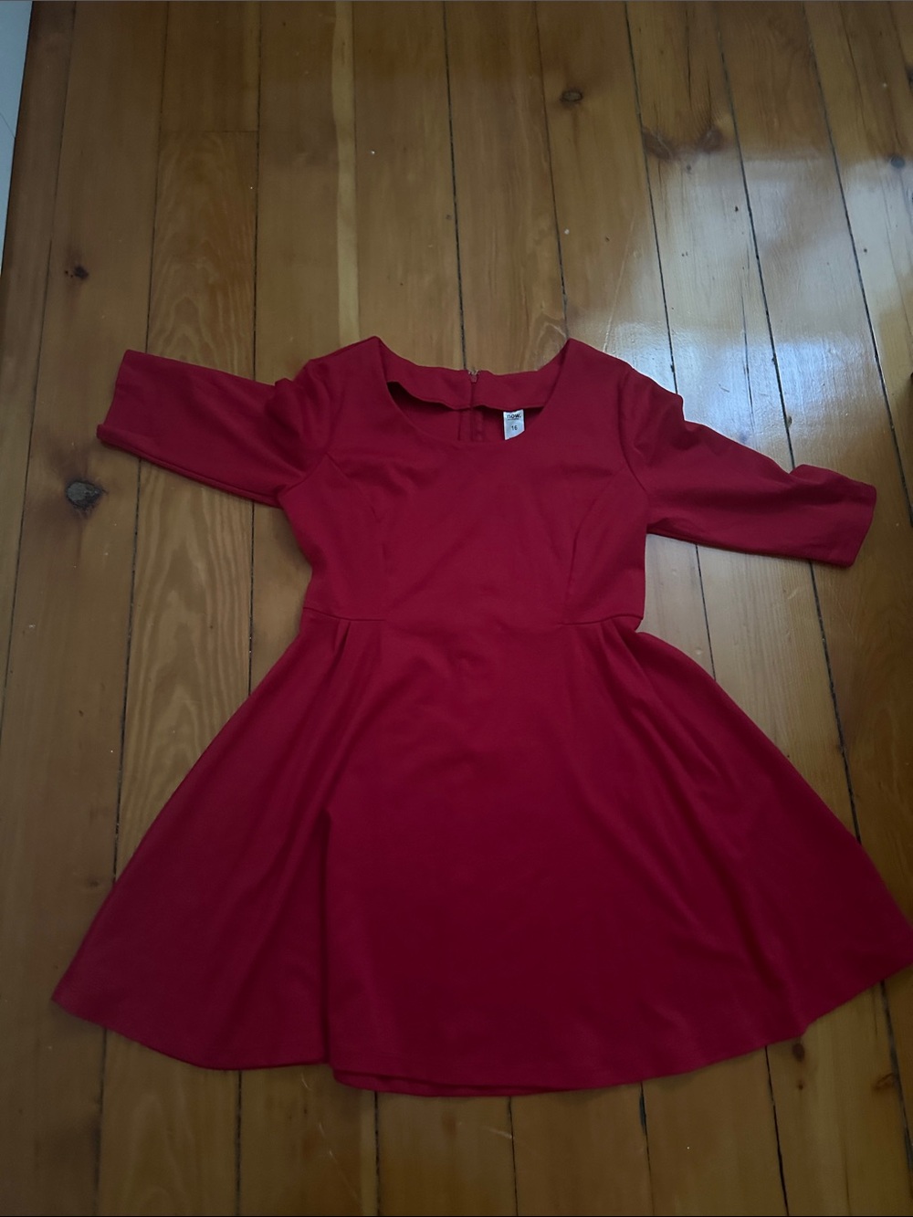 Women's Red Fit & Flare Casual Dress with Three-Quarter Sleeves